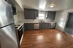 124 Greenview Dr, Brodheadsville, PA 18322 - Photo 4