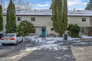 1126 Incline Village, Tannersville, PA 18372 - Photo 2