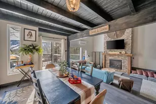 1126 Incline Village, Tannersville, PA 18372 - Photo 8