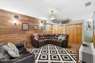 115 Pioneer Dr, Lackawaxen, PA 18435 - Photo 8