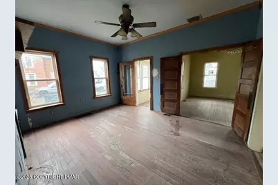  114 N Higgins Avenue, Sayre, PA 18840 - Photo 10
