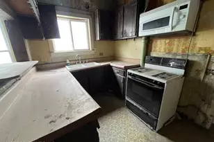 114 N Higgins Ave, Sayre, PA 18840 - Photo 12