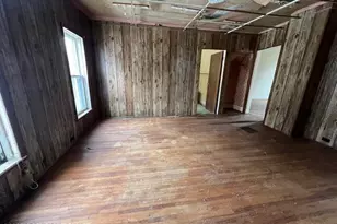 114 N Higgins Ave, Sayre, PA 18840 - Photo 16