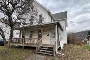 114 N Higgins Ave, Sayre, PA 18840 - Photo 2