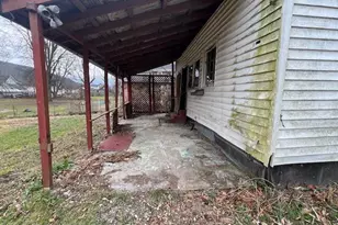 114 N Higgins Ave, Sayre, PA 18840 - Photo 4