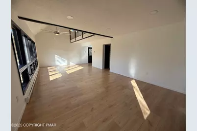  215 Greenbriar Circle, Tobyhanna, PA 18466 - Photo 30