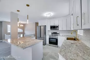 1254 Winding Way, Tobyhanna, PA 18466 - Photo 14