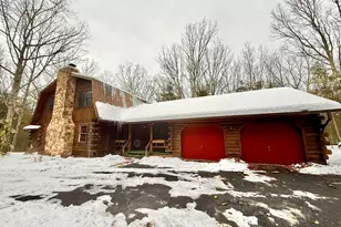 992 Old Stage Rd, Albrightsville, PA 18210 - Photo 2