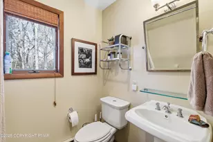 811 Paddock Ct, Lords Valley, PA 18428 - Photo 24