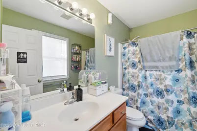  347 S Oak Street, Freemansburg, PA 18017 - Photo 26