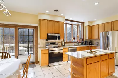  514 Highlawn Drive, East Stroudsburg, PA 18302 - Photo 14