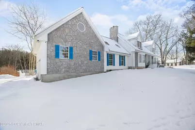  514 Highlawn Drive, East Stroudsburg, PA 18302 - Photo 2