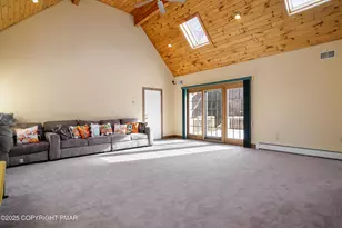 514 Highlawn Dr, East Stroudsburg, PA 18302 - Photo 18