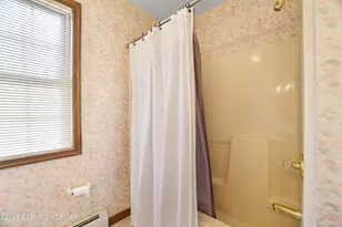 514 Highlawn Dr, East Stroudsburg, PA 18302 - Photo 52