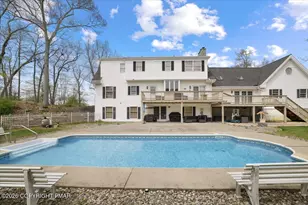 514 Highlawn Dr, East Stroudsburg, PA 18302 - Photo 6