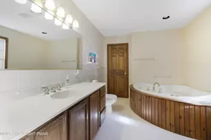 514 Highlawn Dr, East Stroudsburg, PA 18302 - Photo 42
