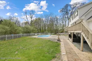 514 Highlawn Dr, East Stroudsburg, PA 18302 - Photo 10