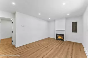 2127 Bushkill Cir, Bushkill, PA 18324 - Photo 36