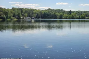 452 Stillwater Dr, Pocono Summit, PA 18346 - Photo 24