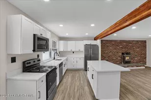 243 White Pine Dr, Pocono Lake, PA 18347 - Photo 4