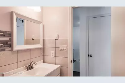  105 Wagner Way, Pocono Lake, PA 18347 - Photo 6