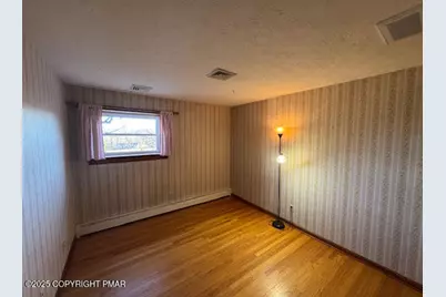  122 Deep Woods Lane, Stroudsburg, PA 18360 - Photo 22