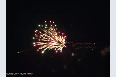  640 Country Place Drive, Tobyhanna, PA 18466 - Photo 20