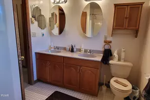 228 Edinburgh Rd, Bushkill, PA 18324 - Photo 36