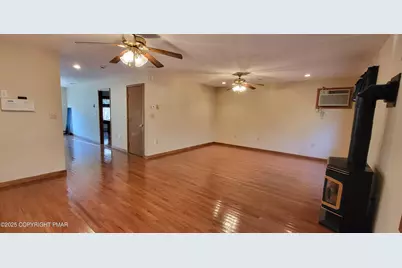  228 Edinburgh Road, Bushkill, PA 18324 - Photo 18
