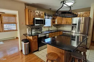 228 Edinburgh Rd, Bushkill, PA 18324 - Photo 10