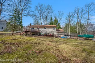 218 Mohican Rd, Canadensis, PA 18325 - Photo 4