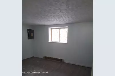  218 Mohican Road, Canadensis, PA 18325 - Photo 18