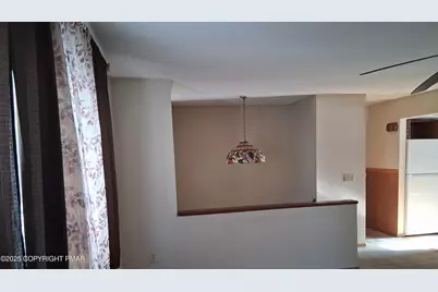  218 Mohican Road, Canadensis, PA 18325 - Photo 4