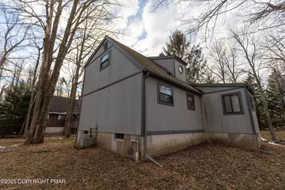  303 Cheyenne Trail, Pocono Lake, PA 18347 - Photo 46