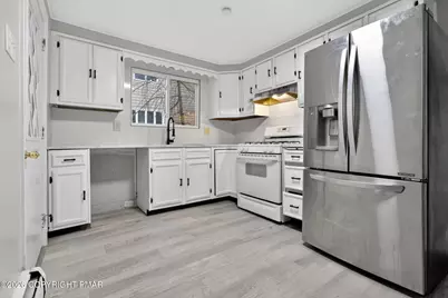  24 Wyoming Street, Ashley, PA 18706 - Photo 16