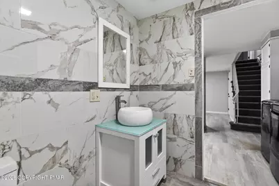  24 Wyoming Street, Ashley, PA 18706 - Photo 18