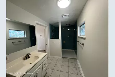  1320 Wyoming Avenue #Rear 2, Scranton, PA 18509 - Photo 6