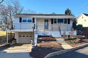 9 W Jewel St, Roseto, PA 18013 - Photo 1