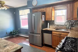 9 W Jewel St, Roseto, PA 18013 - Photo 14