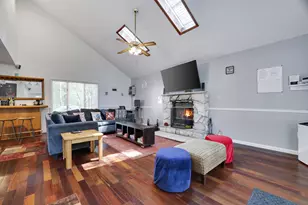 7042 Vista Dr, Tobyhanna, PA 18466 - Photo 4