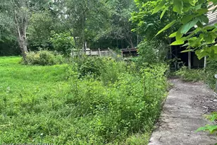 410 Hunters Farm Rd, Henryville, PA 18332 - Photo 4