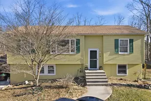 2589 Wigwam Park Rd, East Stroudsburg, PA 18301 - Photo 2