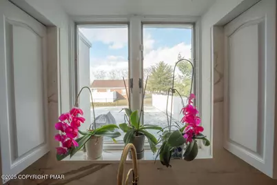  1124 Club Avenue, Allentown, PA 18109 - Photo 10