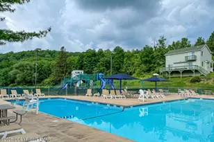 6298 Decker Rd, Bushkill, PA 18324 - Photo 32