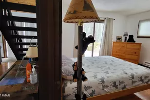 6298 Decker Rd, Bushkill, PA 18324 - Photo 10