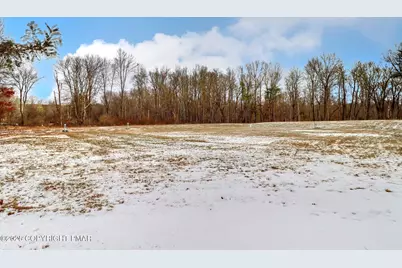  205 Oak Run Lane, Stroudsburg, PA 18360 - Photo 6