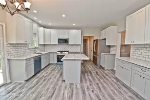 557 Marco Way, East Stroudsburg, PA 18302 - Photo 2