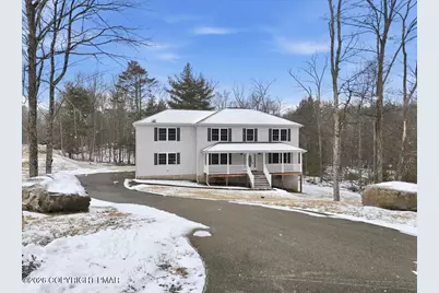  157 Jennifer Circle, East Stroudsburg, PA 18302 - Photo 4