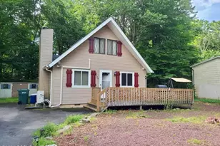 4517 Briarcliff Terrace, Tobyhanna, PA 18466 - Photo 1