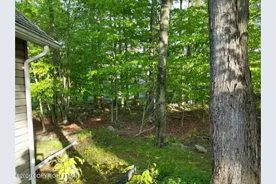  4517 Briarcliff Terrace, Tobyhanna, PA 18466 - Photo 14